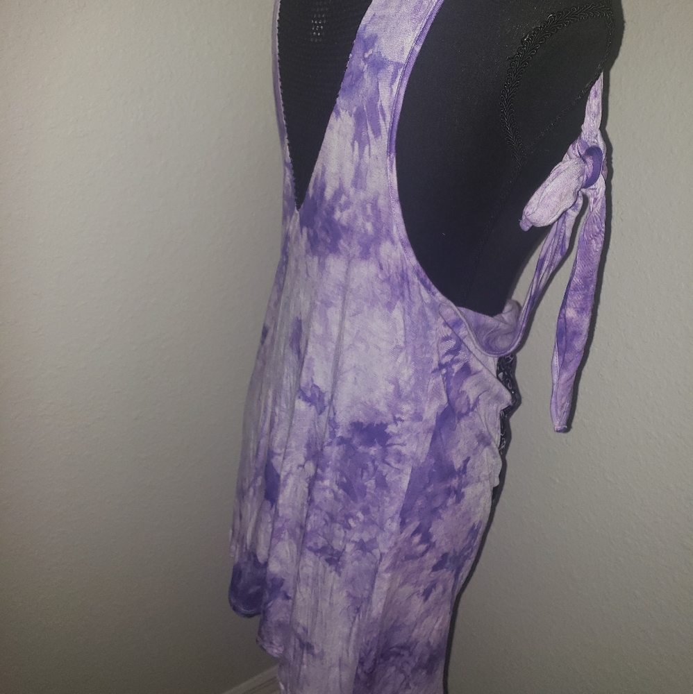 Just In: Lilac Tank w/ Glitter Sugar Skull Inspired Design - Picture 10 of 11